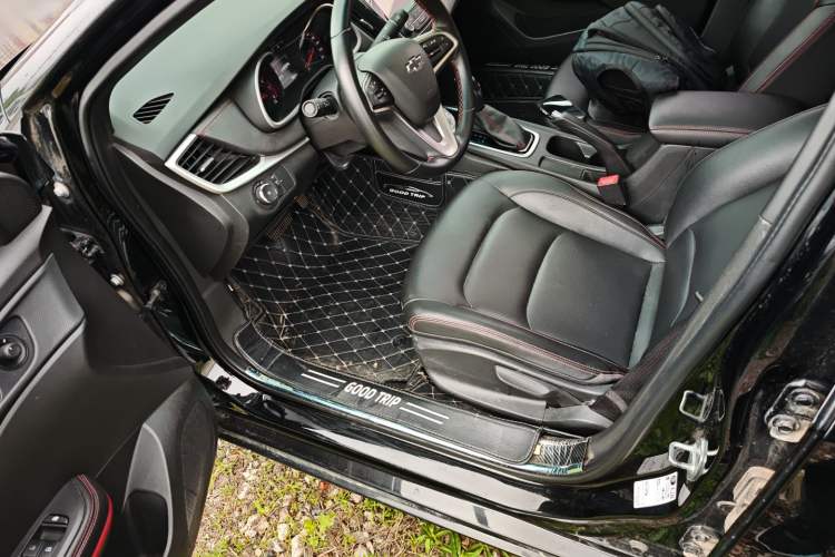 Used Chevrolet Monza 2019 RS 330T Automatic Comfort Edition China VI Standard Driver Seat