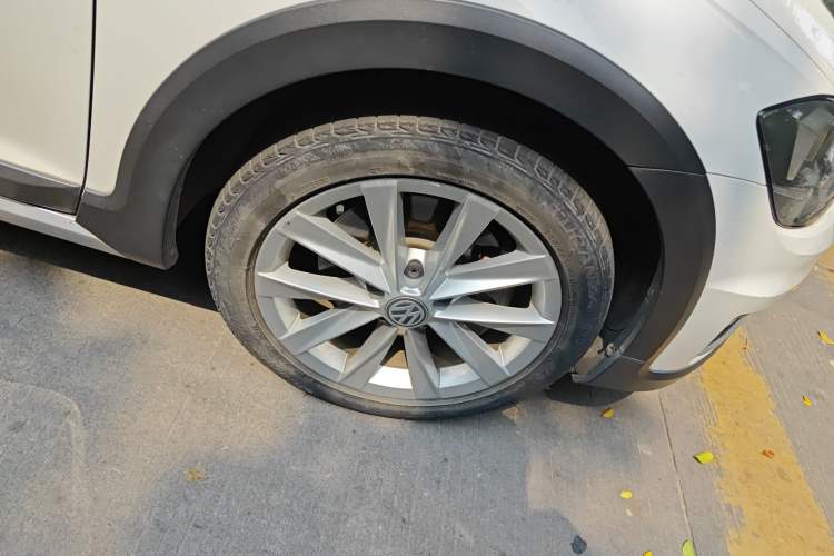 Used Volkswagen Golf 2019 1.8TSI Travel Edition