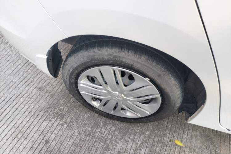 Used Honda Fit 2018 1.5L CVT Comfort Version Exterior 5