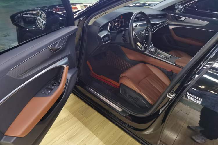 Used Audi A6L 2022 40 TFSI Luxury Prestige Edition Driver Seat