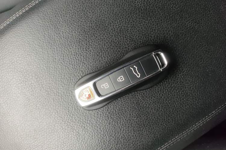 Used Porsche Cayenne E-Hybrid 2019 Cayenne E-Hybrid 2.0T
