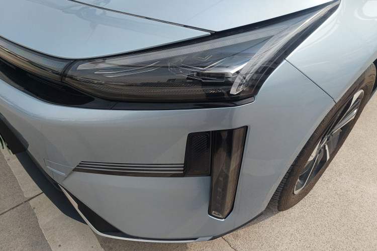 Used Geely Galaxy L6 2025 EM-i 140km Starship Edition