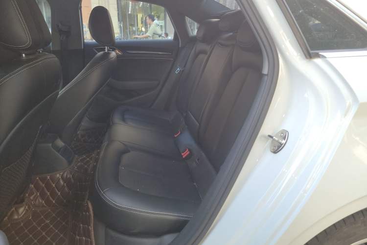 Used Audi A3 2017 Limousine 35 TFSI Fashion Model