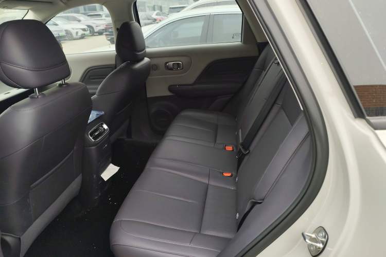 Used Leapmotor B10 2025 510 Joyful Edition Left Rear Seat