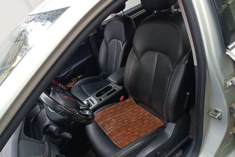 Used Roewe i6 New Energy 2017 45T Hybrid Connect & Smart Enjoyment Edition
