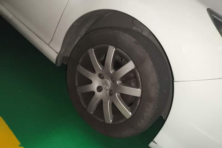 Used Peugeot 308 2013 1.6L Automatic YouShang Model
