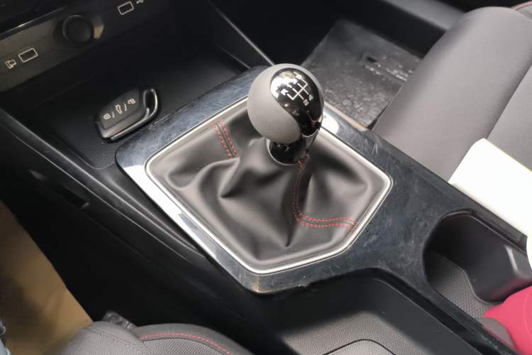 Used MG 5 2023 180 DVVT Manual Fashion Edition