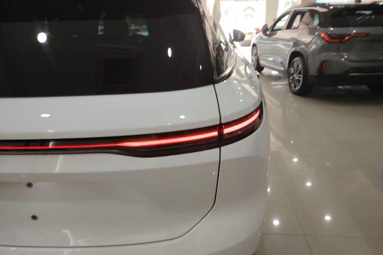 Used Nio ES8 2023 75 kWh
