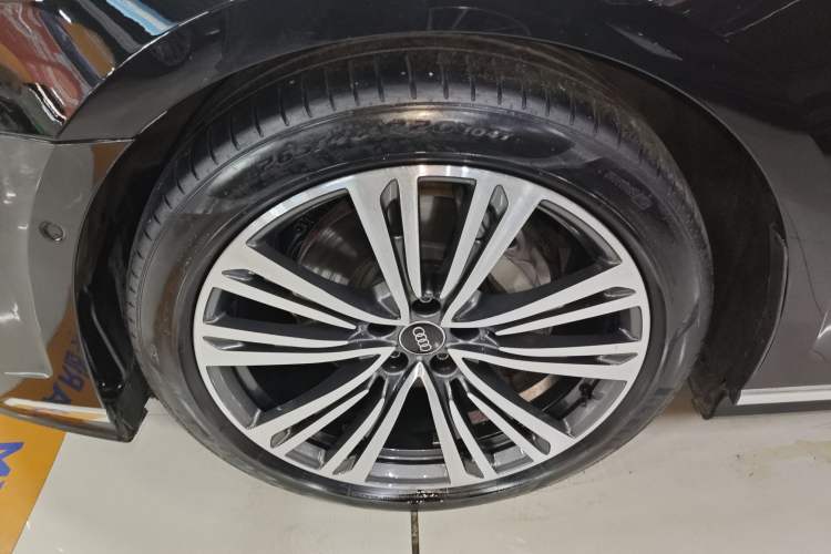 Used Audi A8 2024 A8L 50 TFSI quattro Prestige Edition
