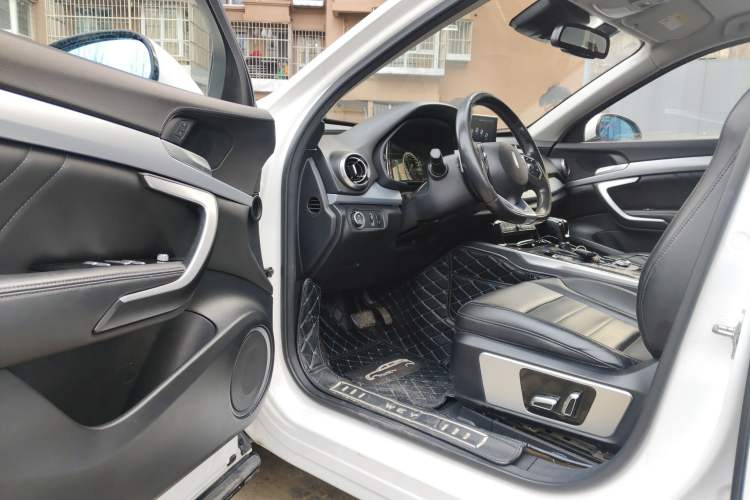 Used Wey VV7 2017 VV7c 2.0T Supreme Model