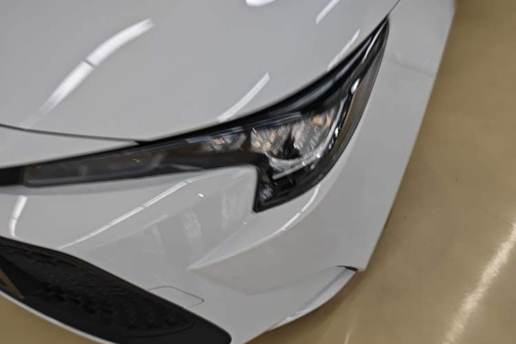 Used Toyota Levin 2022 Facelift TNGA 1.5L CVT Progressive Edition Left Front Headlight