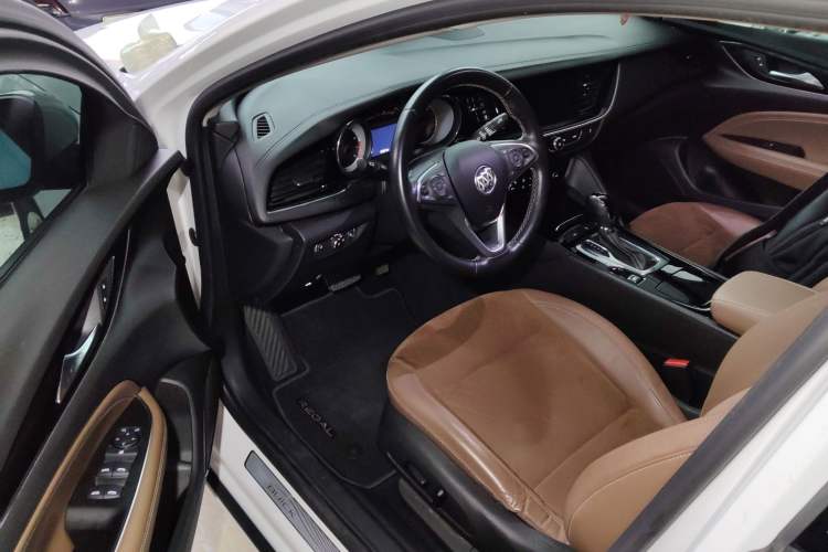 Used Buick Regal 2019 20T Elite Version China VI Standard Driver Seat