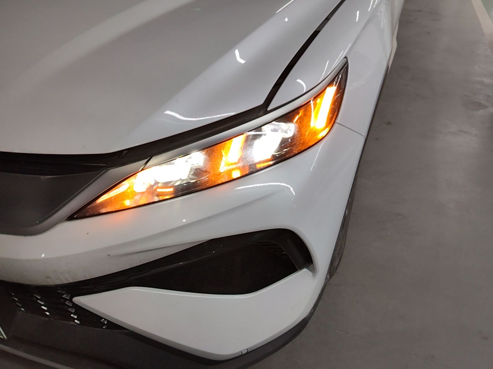 BYD Song Pro New Energy 2025 Second-Generation DM-i 75KM Leading Edition — снимка 8