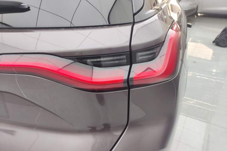 Used Nio ES8 2020 415 km Signature Edition 6-Seater Version