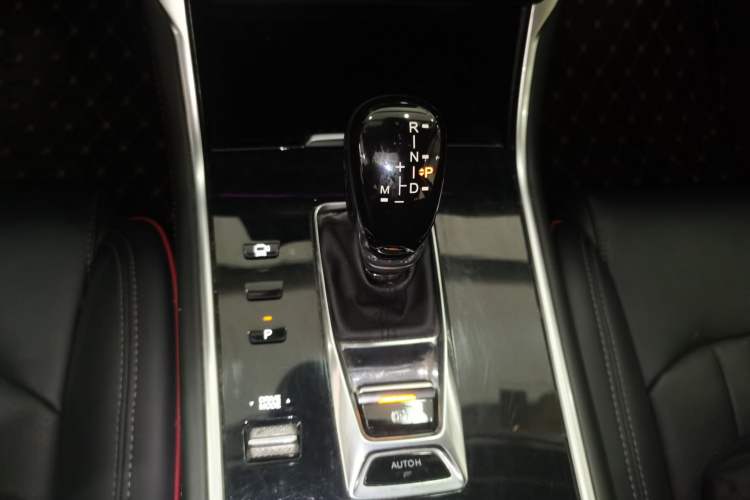 Used CHANGAN CS75 2018 280T Automatic Smart Model China V Standard
