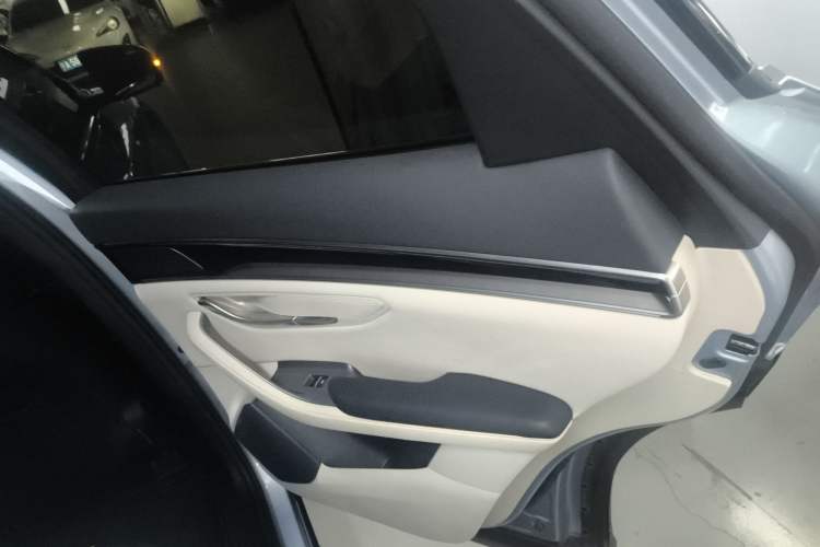 Used BYD Song PLUS New Energy 2023 Champion Edition DM-i 110KM Flagship PLUS Interior 3