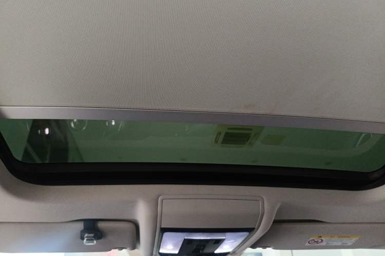 Used Volkswagen Passat 2021 330TSI Luxury Edition Headliner