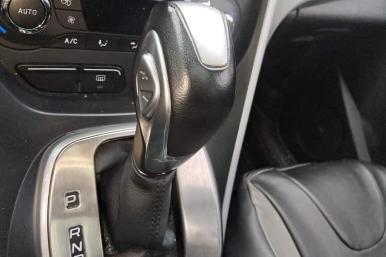 Used Ford Kuga 2015 1.5L GTDi Two-Wheel Drive Fashion Edition
