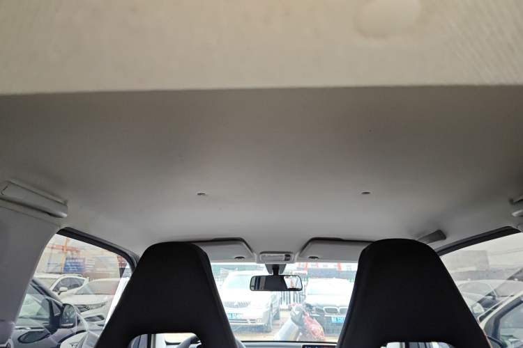 Used Wuling Hongguang MINIEV 2020 Enjoyment Model Lithium Iron Phosphate Headliner