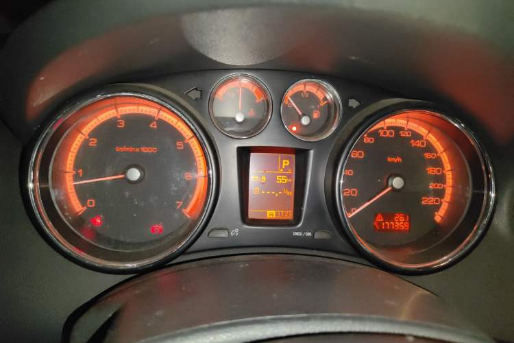 Used Peugeot 408 2011 2.0L Automatic Comfort Edition
