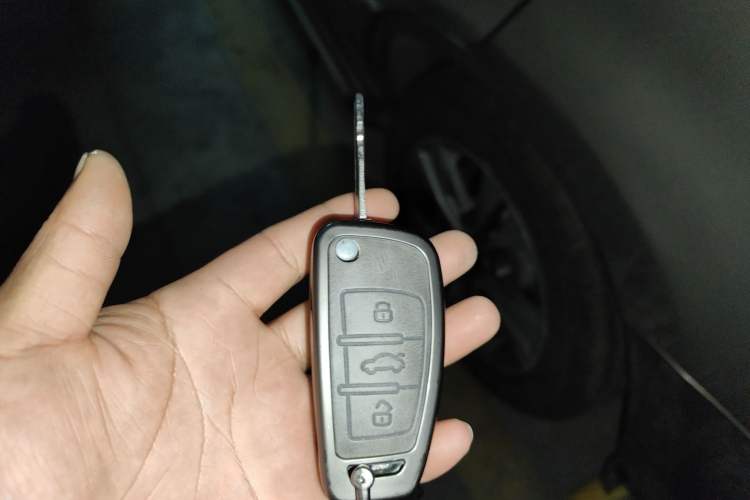 Used Chery Tiggo 3 2015 1.6L CVT ZhiShang Sport Edition