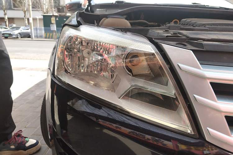 Used Volkswagen Santana 2013 1.6L Manual Fashion Edition
