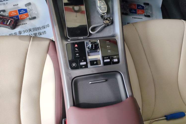 Used BYD Seal 2023 DM-i 1.5L 121km Prestige Model Gear Lever