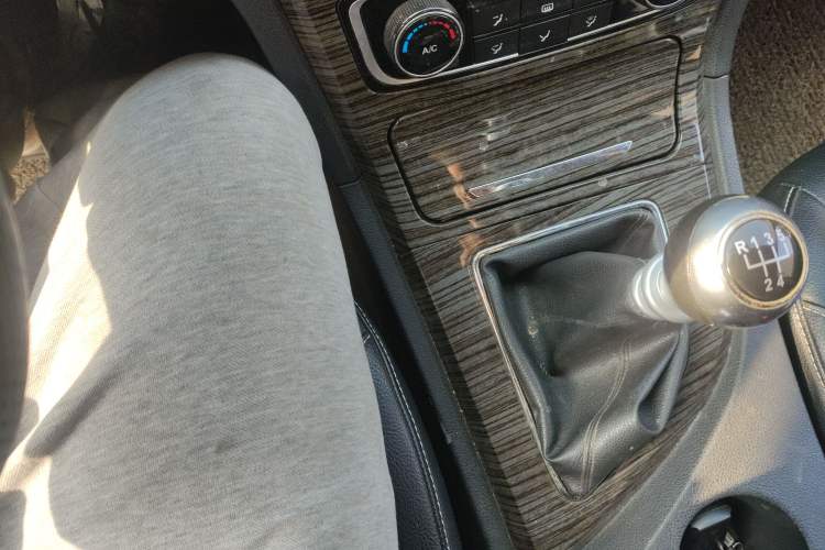 Used Zotye T600 2015 1.5T Manual Luxury Model