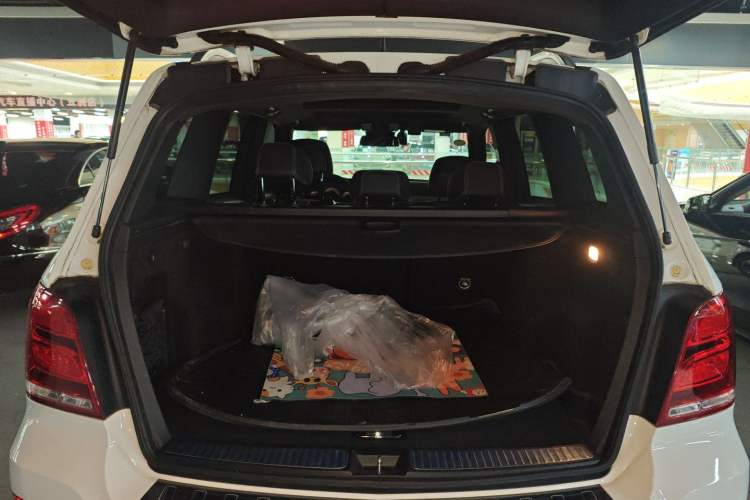 Used Mercedes-Benz GLK-Class 2015 GLK 300 4MATIC Fashion Edition Ultimate Version
