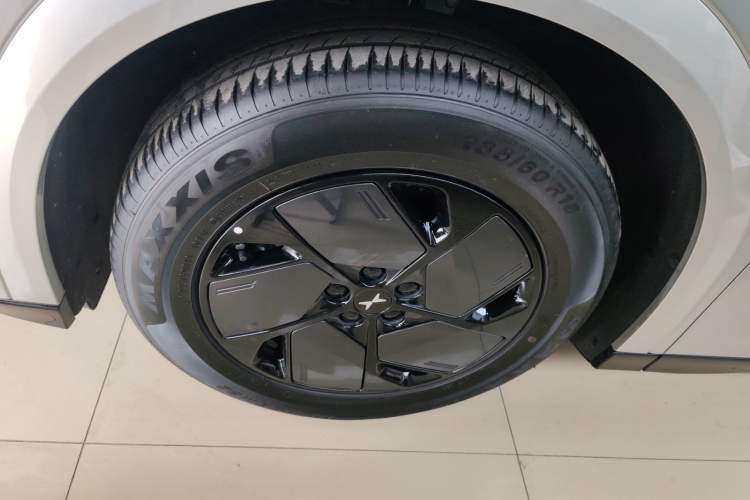 Used XPeng G6 2025 625 Long-Range Max Tech Edition Left Front Wheel Hub