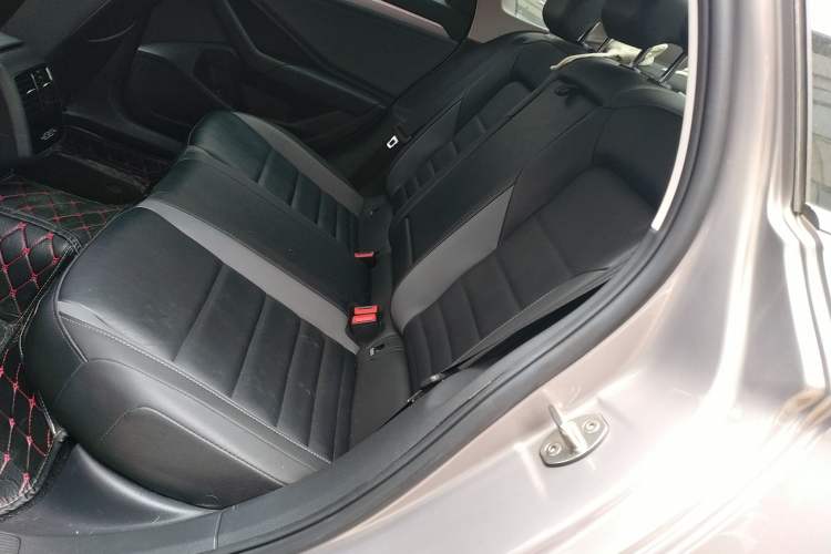 Used Volkswagen Sagitar 2020 200TSI DSG Comfort Version China VI Standard Left Rear Seat