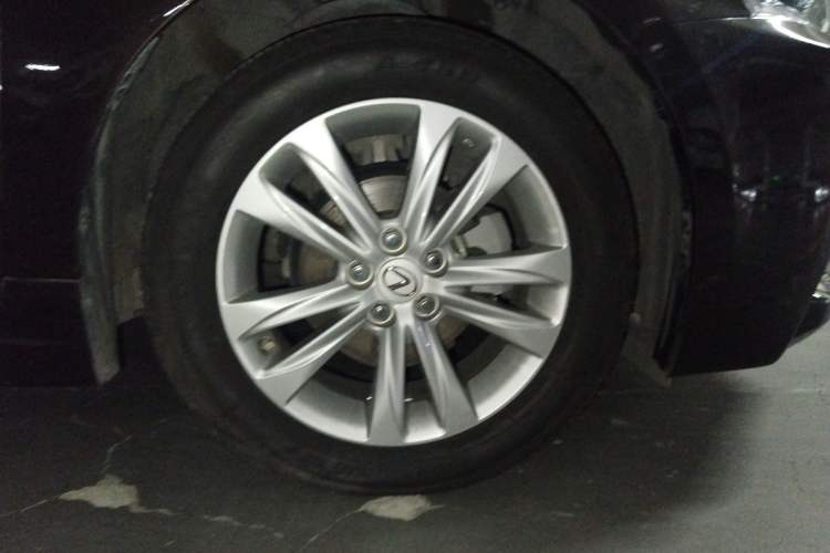 Used Lexus CT 2015 CT200h Chocolate Edition
