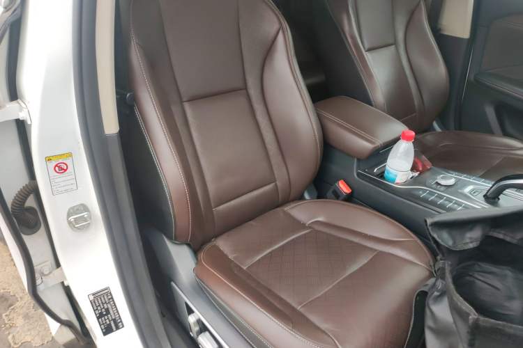 Used Wey VV6 2020 2.0T Four-Wheel Drive Zhiyu+ Right Front Seat