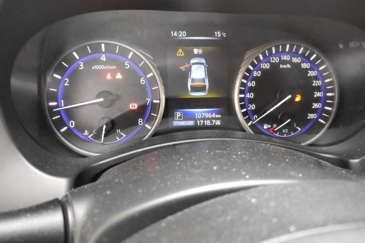 Used Infiniti Q50 2014 2.0T Comfort Edition