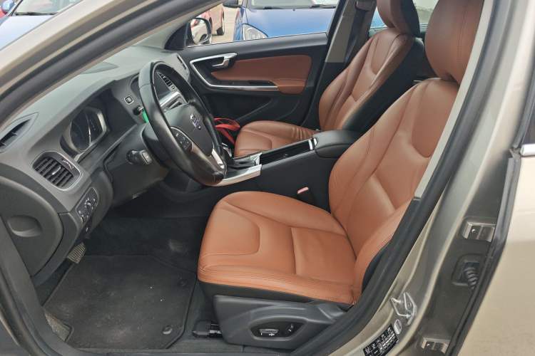 Used Volvo S60 2014 S60L T5 Intelligent Drive Edition Left Front Seat