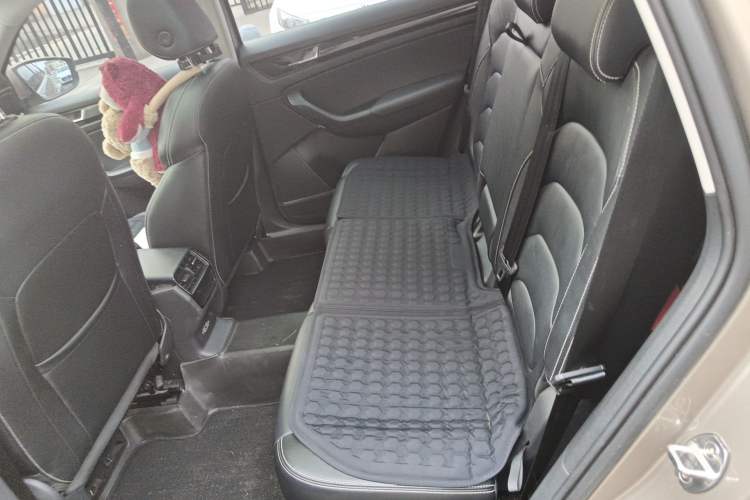 Used Skoda Kodiaq 2018 Facelifted TSI330 5-Seater Two-Wheel-Drive Luxury Enjoyment Edition Left Rear Seat