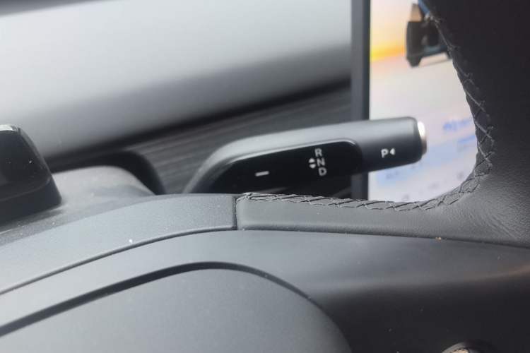 Used ONVO L60 2024 60 kWh All-Wheel Drive