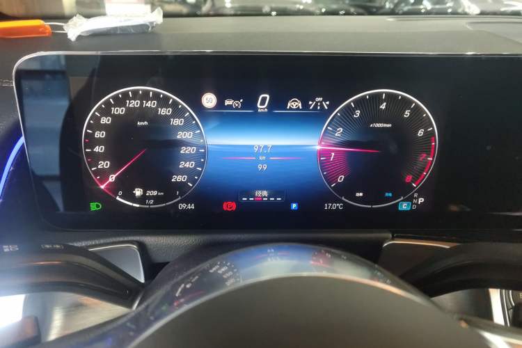 Used Mercedes-Benz GLB 2025 GLB 220 Sport Edition
