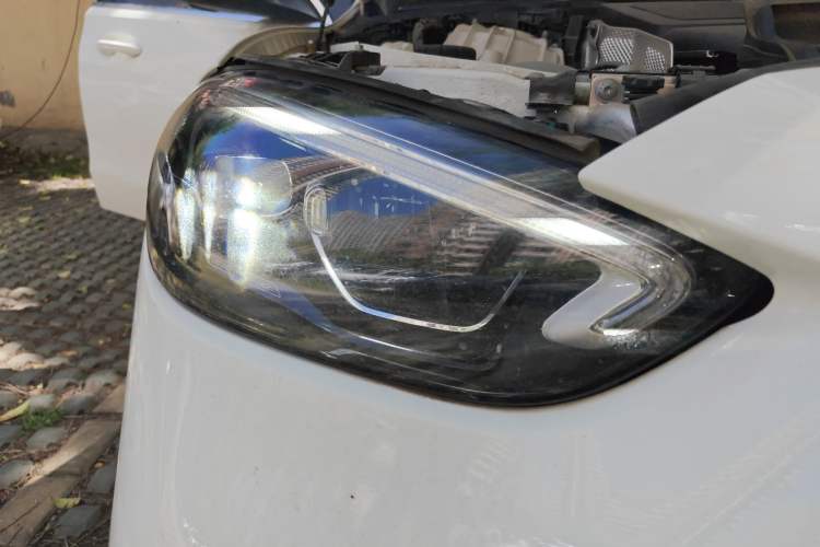 Used Mercedes-Benz C-Class 2024 C 260 L Sport Edition Right Front Headlight