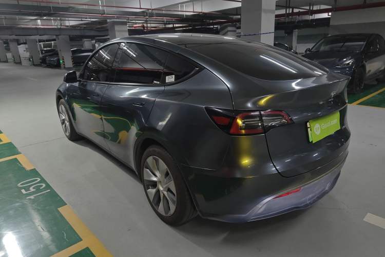 Used Tesla Model Y 2021 Standard Range Rear-Wheel Drive Version