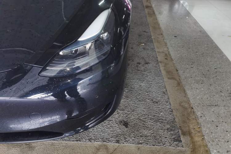 Used Tesla Model Y 2022 Rear-Wheel-Drive Version
