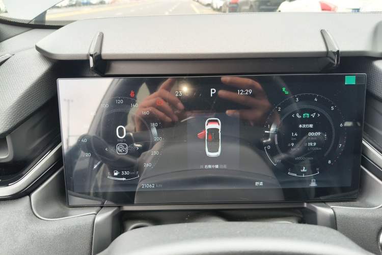 Used Lynk & Co 03 2023 1.5TD DCT JingPro Instrument Cluster