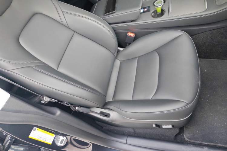 Used Tesla Model Y 2024 Rear-Wheel-Drive Version