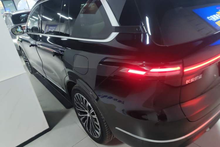 Used Deepal S09 2025 Four-Wheel Drive Ultra+ Custom Edition
