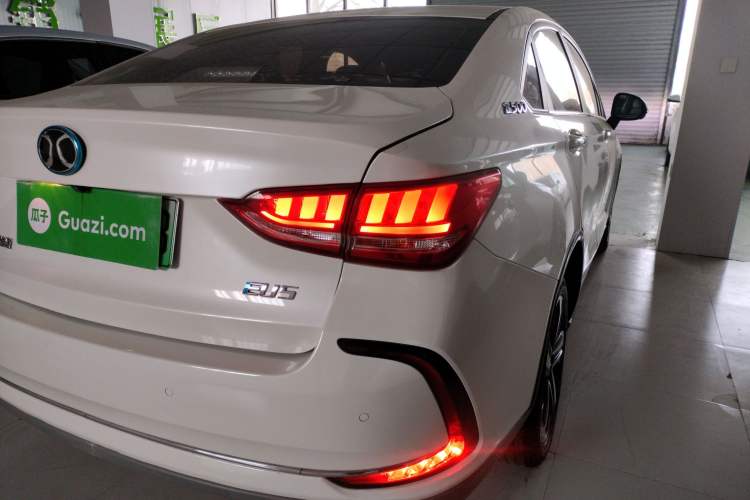 Used BAIC Beijing EU5 2018 R500 Smart Wind Edition
