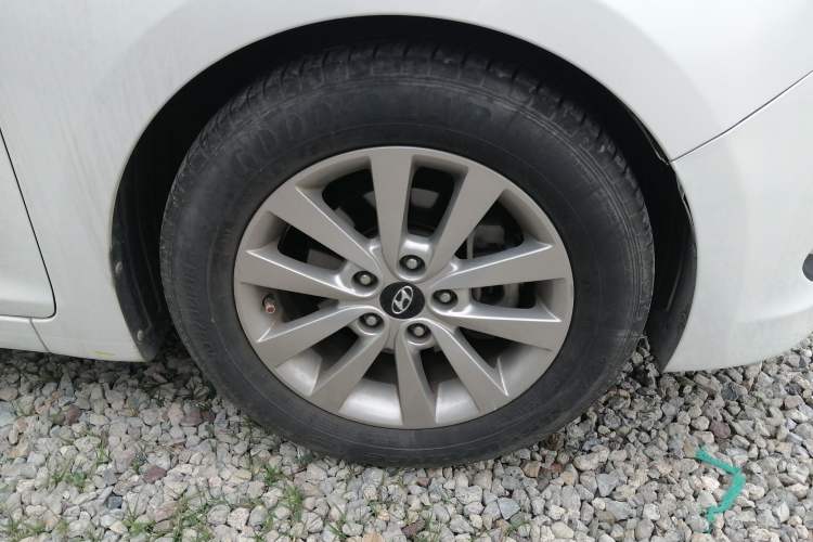 Used Hyundai Mistra 2014 1.8L Automatic Smart GLS