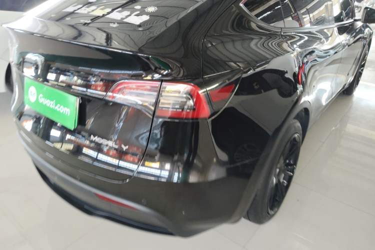 Used Tesla Model Y 2022 Rear-Wheel-Drive Version