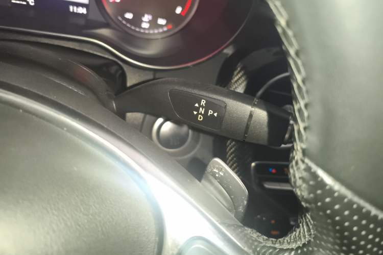 Used Mercedes-Benz C-Class (Import) 2017 C 200 4MATIC Coupe
