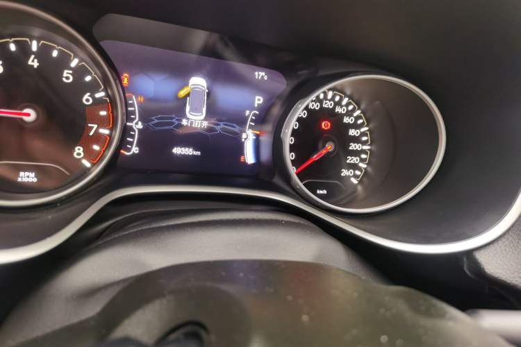 Used Jeep Compass 2017 200T Automatic Family Edition