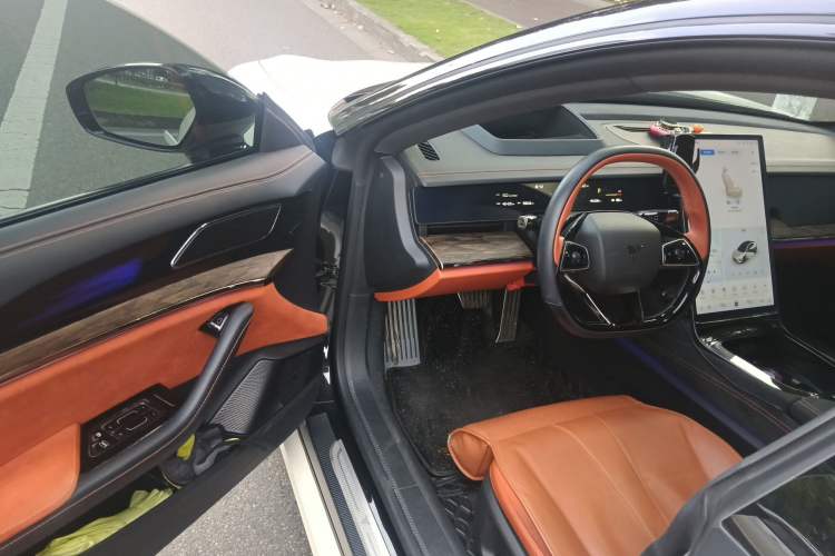 Used NETA S 2022 Extended-Range Version 1160 km Rear-Drive Big Edition
